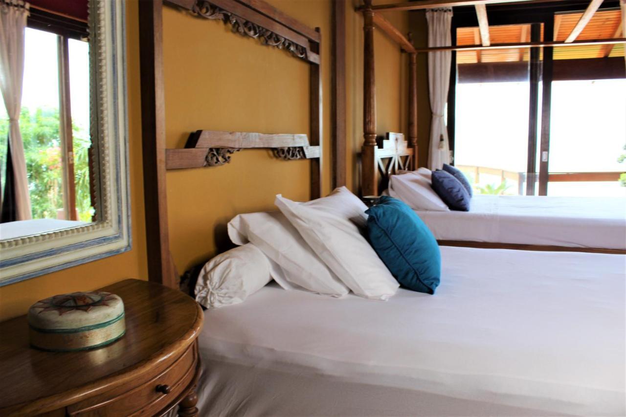 Luxury Suites Vila Indonésia Garopaba Exterior foto