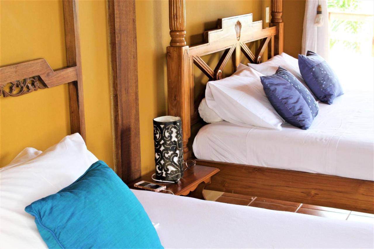 Luxury Suites Vila Indonésia Garopaba Exterior foto